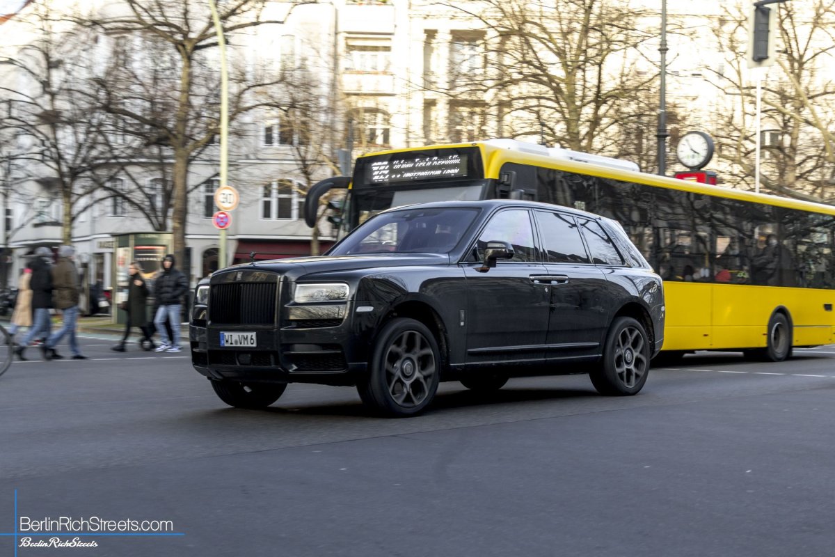 Rolls-Royce Cullinan Black Badge spotted in Berlin — BerlinRichStreets
